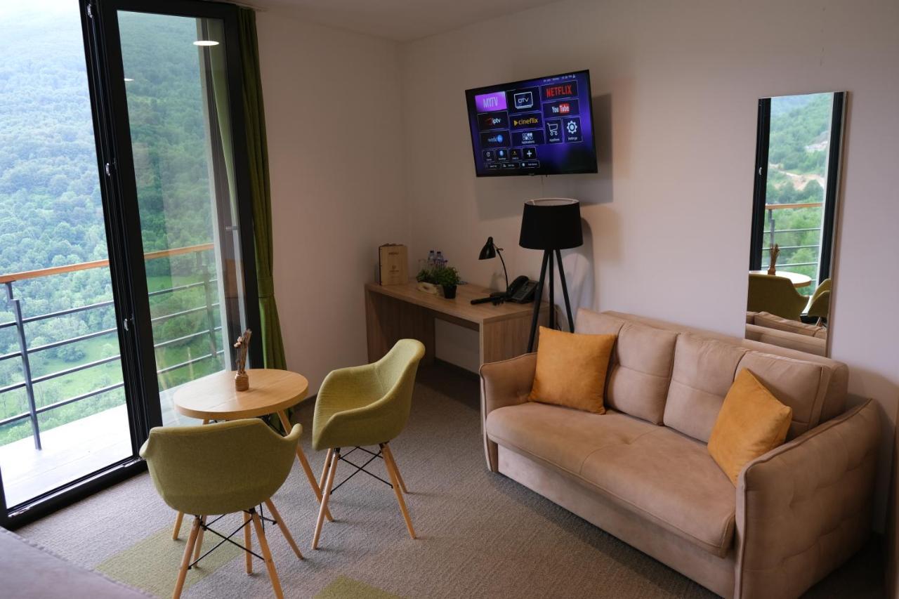 Abi Green Hotel Prevalle Prizren Dış mekan fotoğraf